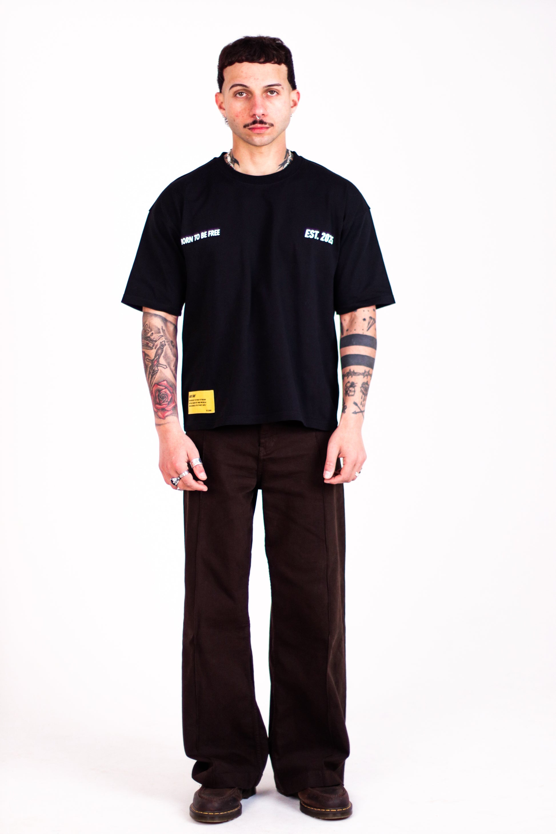 "Born to be free" TEE