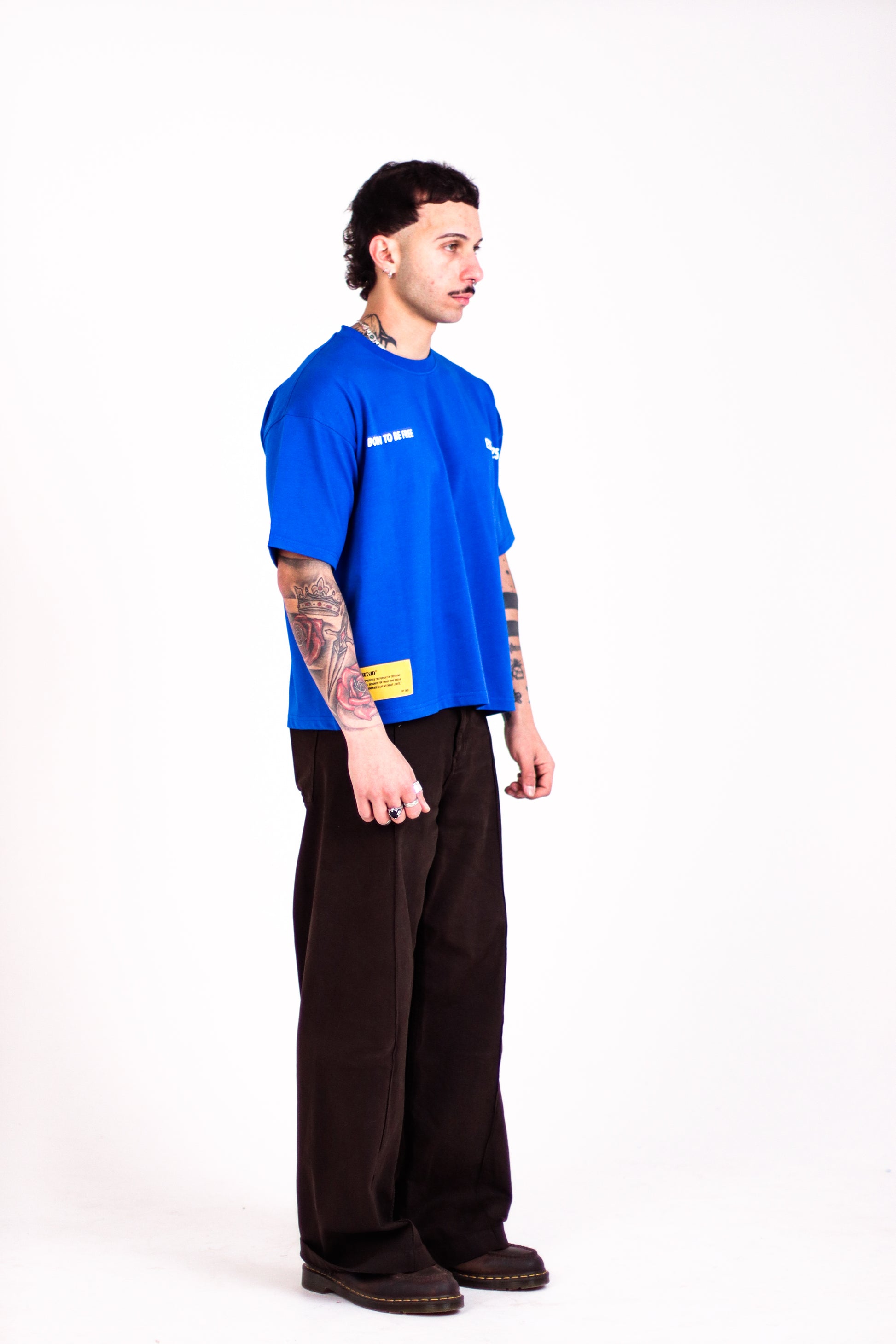 "Born to be free" TEE