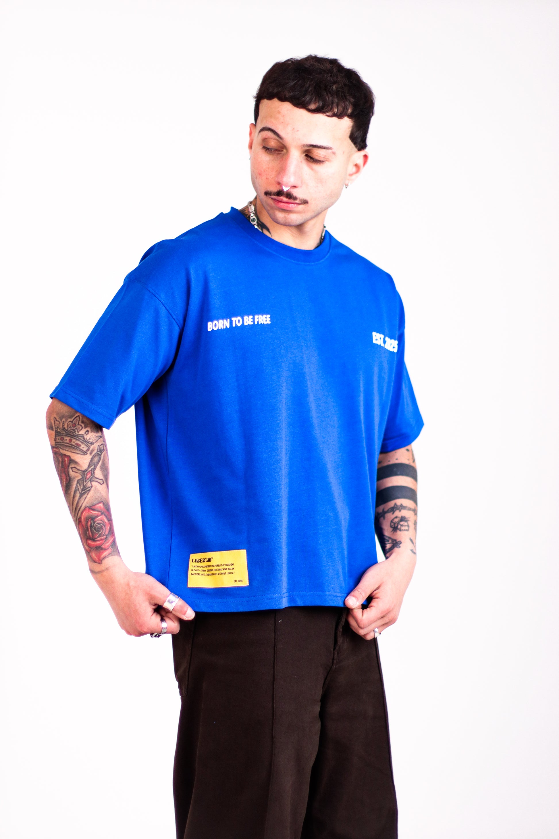 "Born to be free" TEE