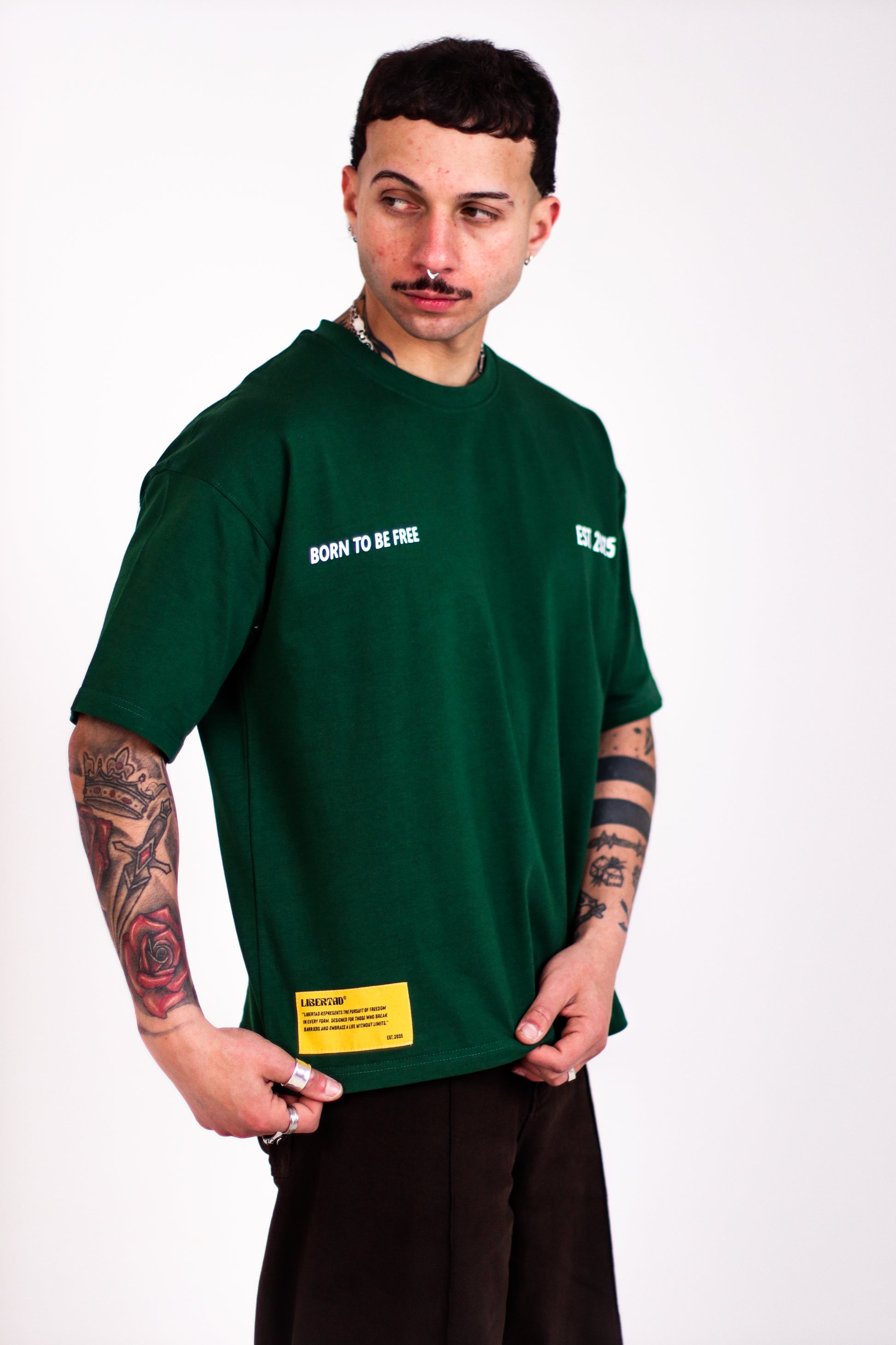 "Born to be free" TEE